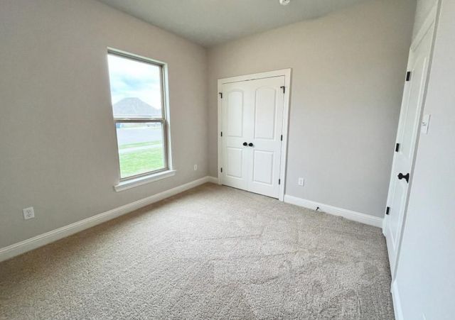 6685 Arbor Way, Orange, TX 77630