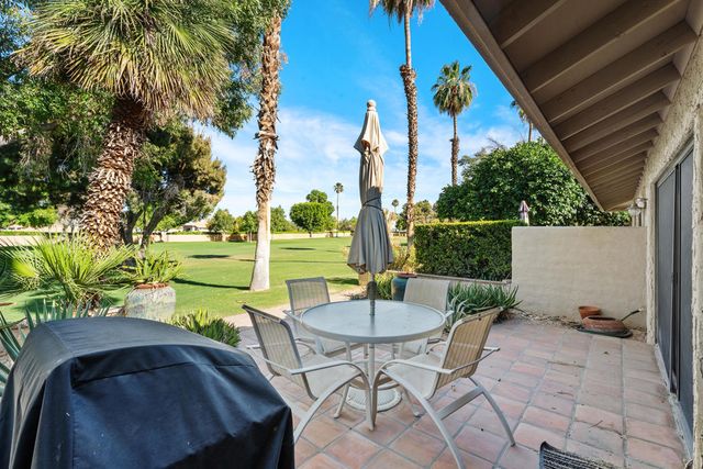 41588 Woodhaven Drive E, Palm Desert, CA 92211