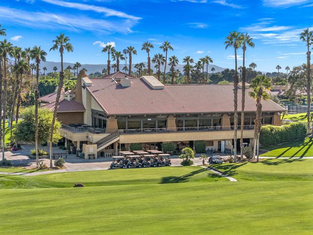 41588 Woodhaven Drive E, Palm Desert, CA 92211