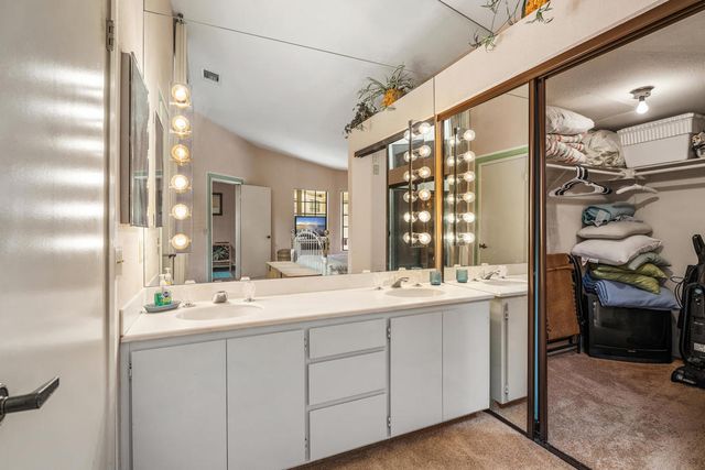 41588 Woodhaven Drive E, Palm Desert, CA 92211