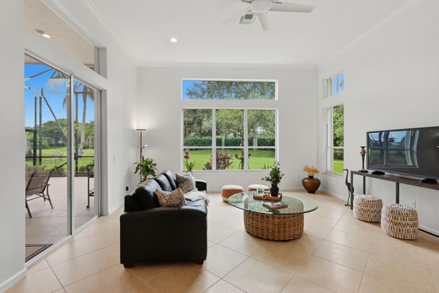 6812 Molakai Circle, Boynton Beach, FL 33437