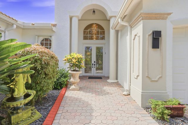 6812 Molakai Circle, Boynton Beach, FL 33437