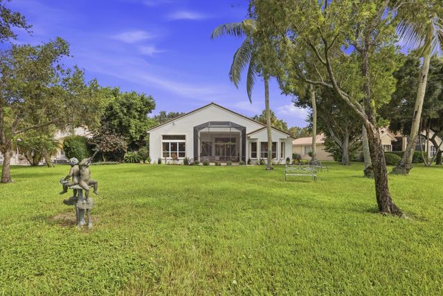 6812 Molakai Circle, Boynton Beach, FL 33437