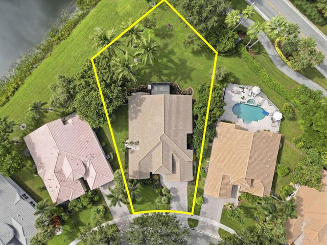 6812 Molakai Circle, Boynton Beach, FL 33437