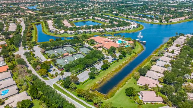 6812 Molakai Circle, Boynton Beach, FL 33437