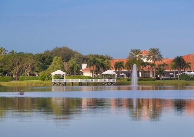 6812 Molakai Circle, Boynton Beach, FL 33437