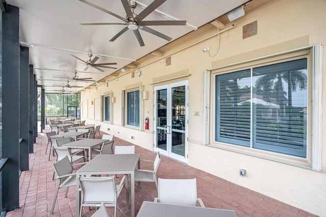 6812 Molakai Circle, Boynton Beach, FL 33437