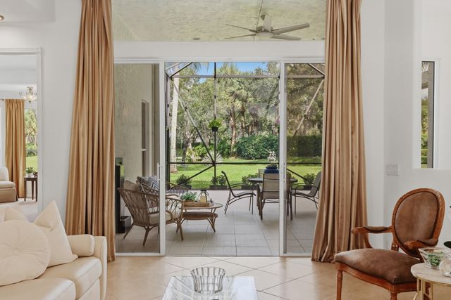 6812 Molakai Circle, Boynton Beach, FL 33437