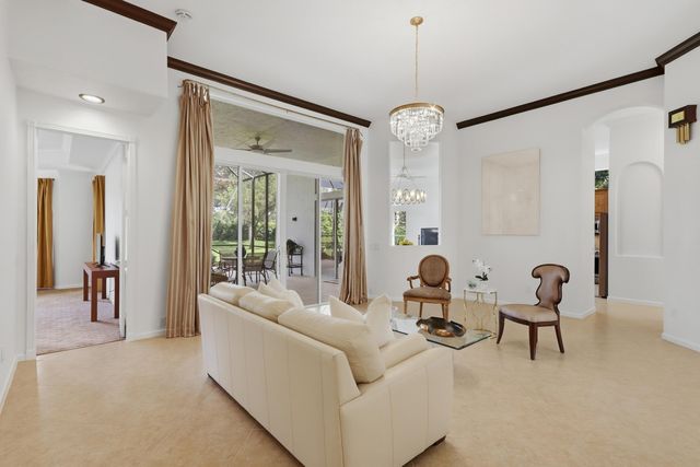 6812 Molakai Circle, Boynton Beach, FL 33437
