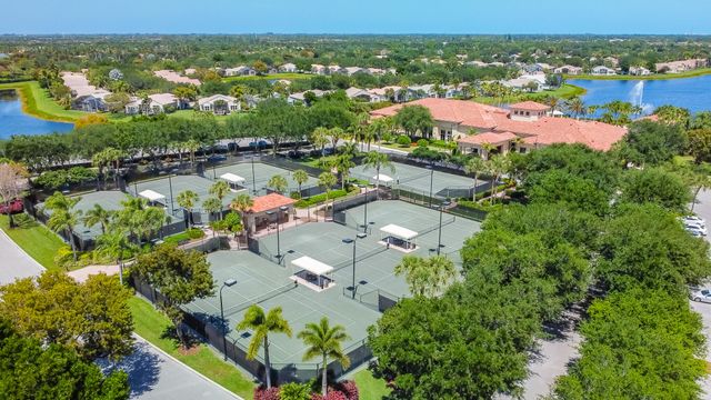 6812 Molakai Circle, Boynton Beach, FL 33437