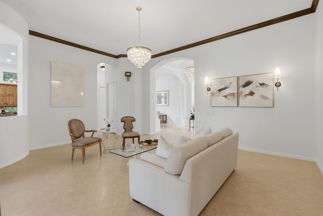 6812 Molakai Circle, Boynton Beach, FL 33437