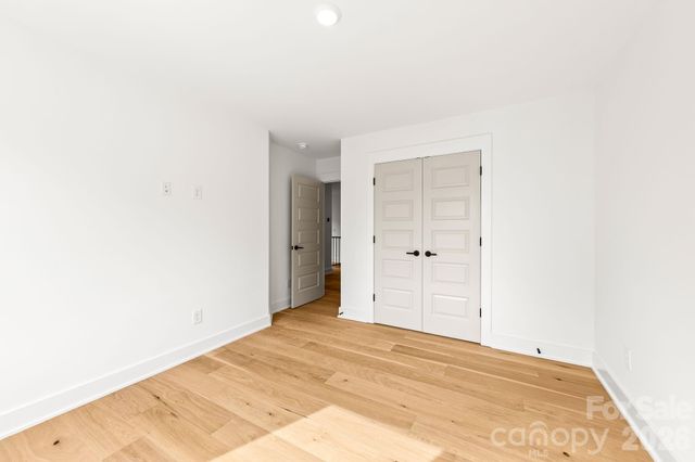 2814 Phillips Avenue, Charlotte, NC 28208