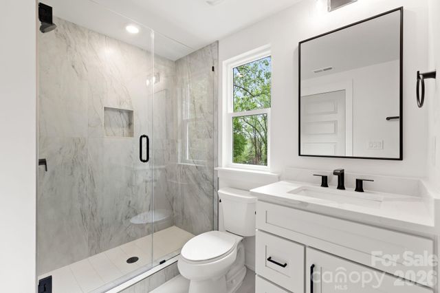 2814 Phillips Avenue, Charlotte, NC 28208