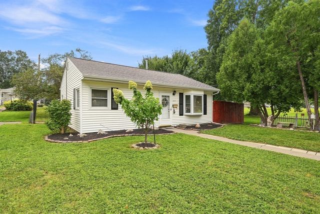 347 W 32nd Street, Davenport, IA 52803