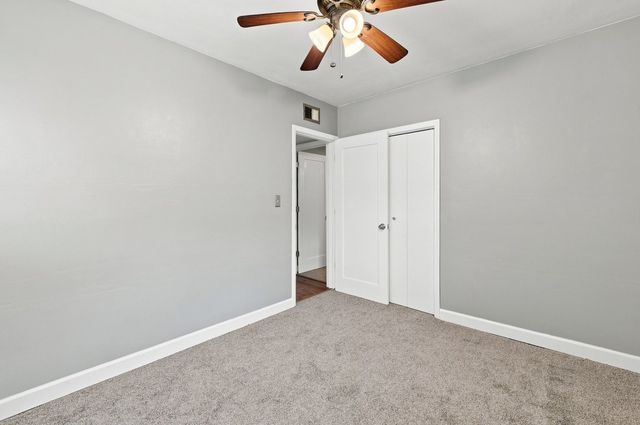 347 W 32nd Street, Davenport, IA 52803