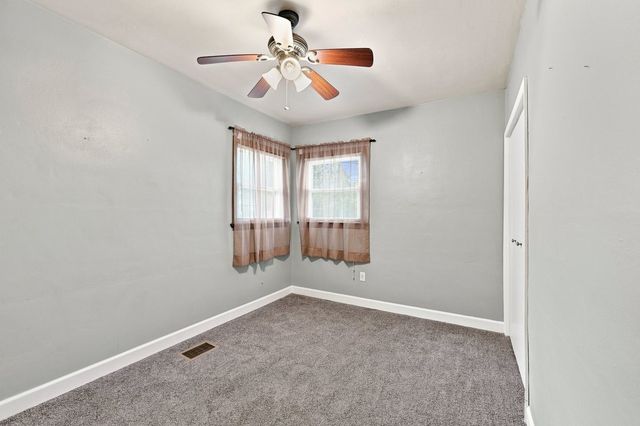 347 W 32nd Street, Davenport, IA 52803