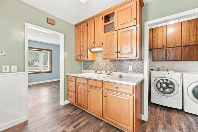347 W 32nd Street, Davenport, IA 52803