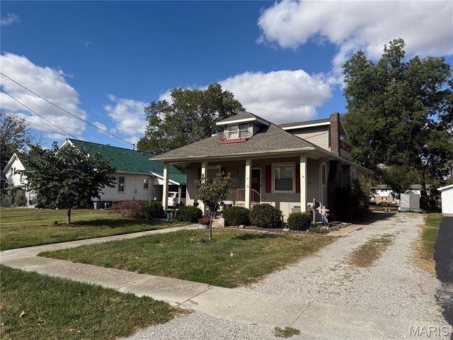 618 Morgan Street, Carlinville, IL 62626