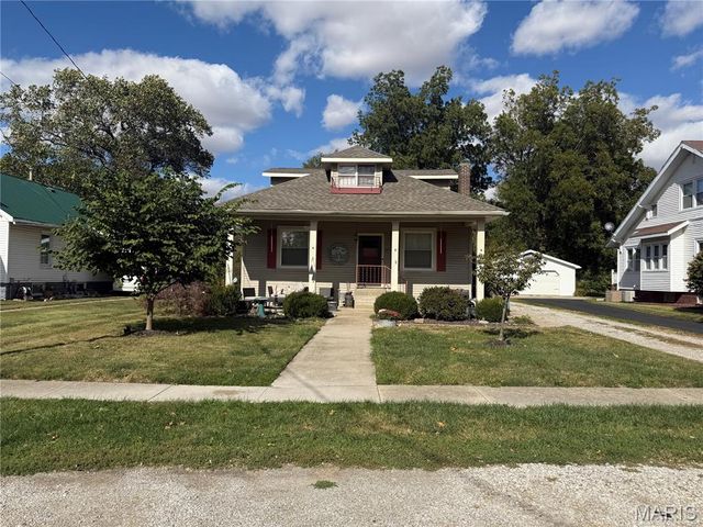 618 Morgan Street, Carlinville, IL 62626
