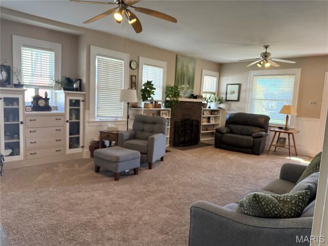 618 Morgan Street, Carlinville, IL 62626