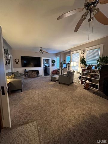 618 Morgan Street, Carlinville, IL 62626