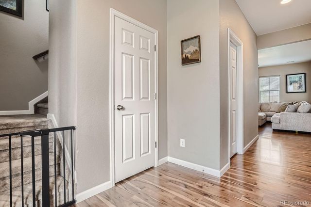 806 White Crow Street, Aurora, CO 80018