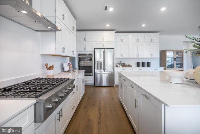 67 MARTHA BROKAW WAY, Titusville, NJ 08560