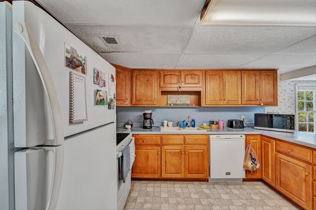 1220 HOLLEY RIDGE RD, Henry, VA 24102
