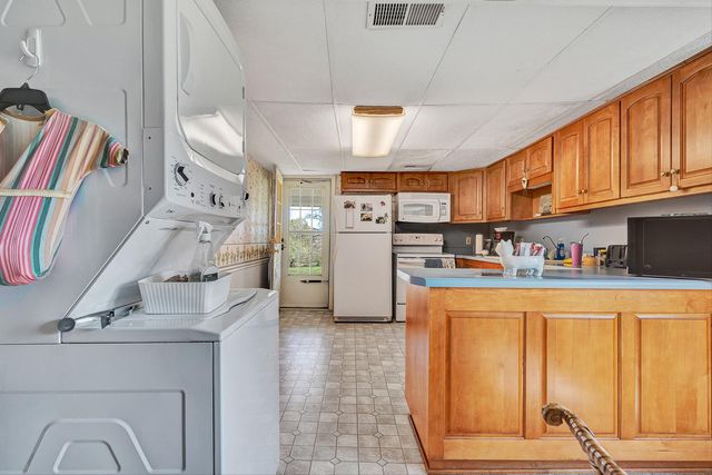 1220 HOLLEY RIDGE RD, Henry, VA 24102