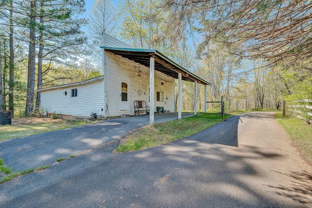 1220 HOLLEY RIDGE RD, Henry, VA 24102