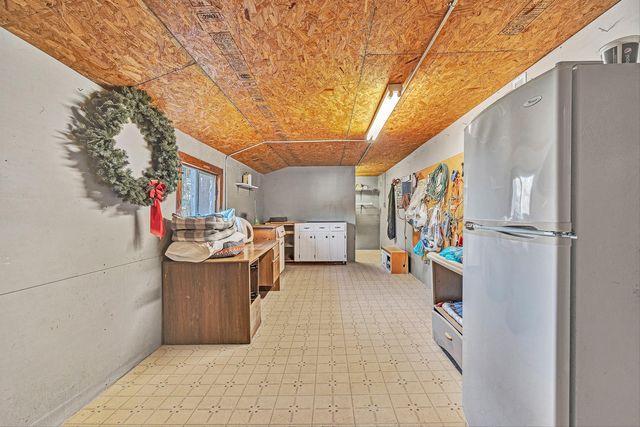 1220 HOLLEY RIDGE RD, Henry, VA 24102