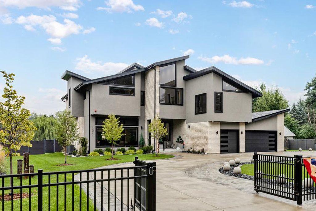 1341 Pfingsten Road, Northbrook, IL 60062 — exterior