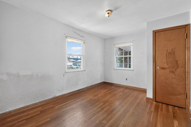 584 Chestershire Road, Columbus, OH 43204