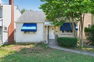 584 Chestershire Road, Columbus, OH 43204