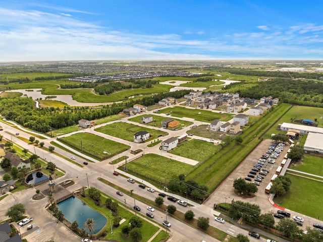 3325 Young Clover Way, Houston, TX 77047