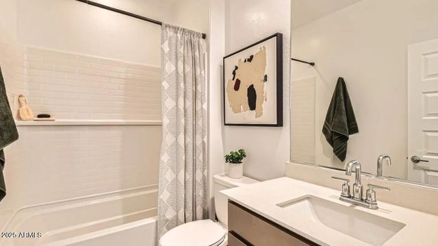 25318 N 175TH Avenue, Surprise, AZ 85387