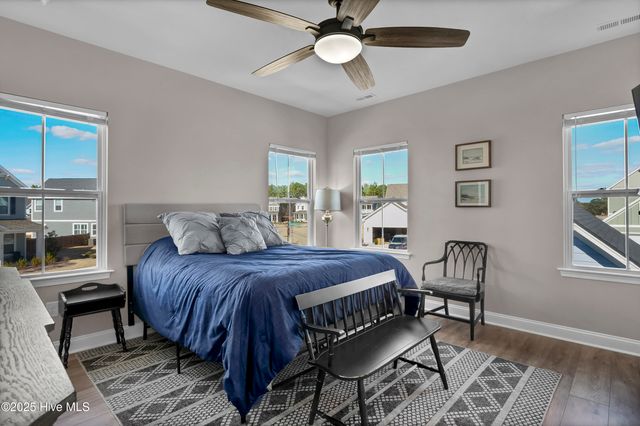 5201 Frying Pan Row, Wilmington, NC 28412