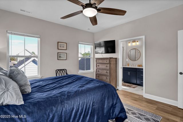 5201 Frying Pan Row, Wilmington, NC 28412