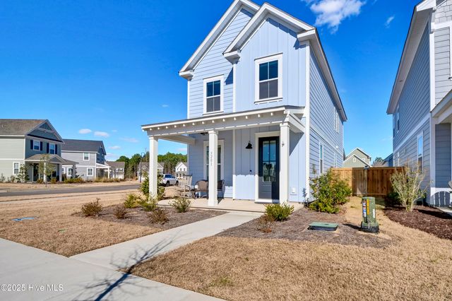 5201 Frying Pan Row, Wilmington, NC 28412