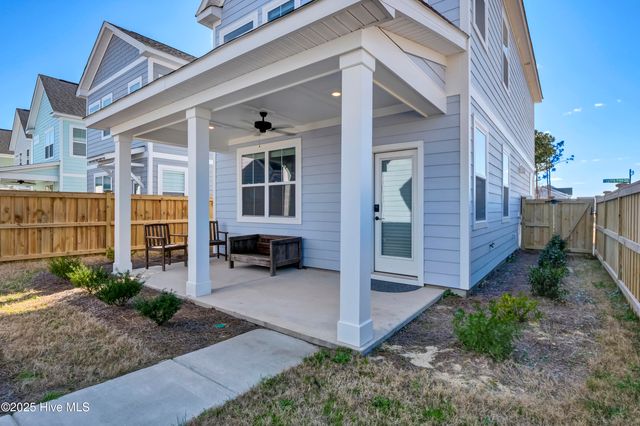 5201 Frying Pan Row, Wilmington, NC 28412