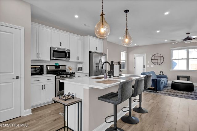 5201 Frying Pan Row, Wilmington, NC 28412