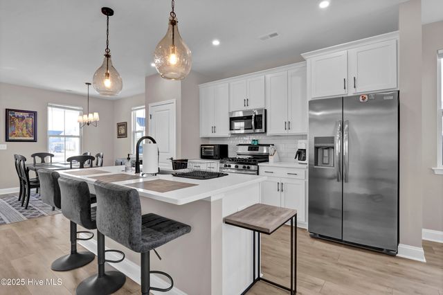 5201 Frying Pan Row, Wilmington, NC 28412