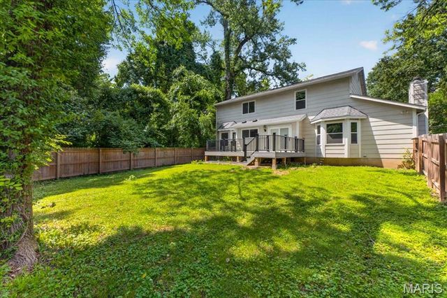 11330 Elzey Street, Creve Coeur, MO 63141