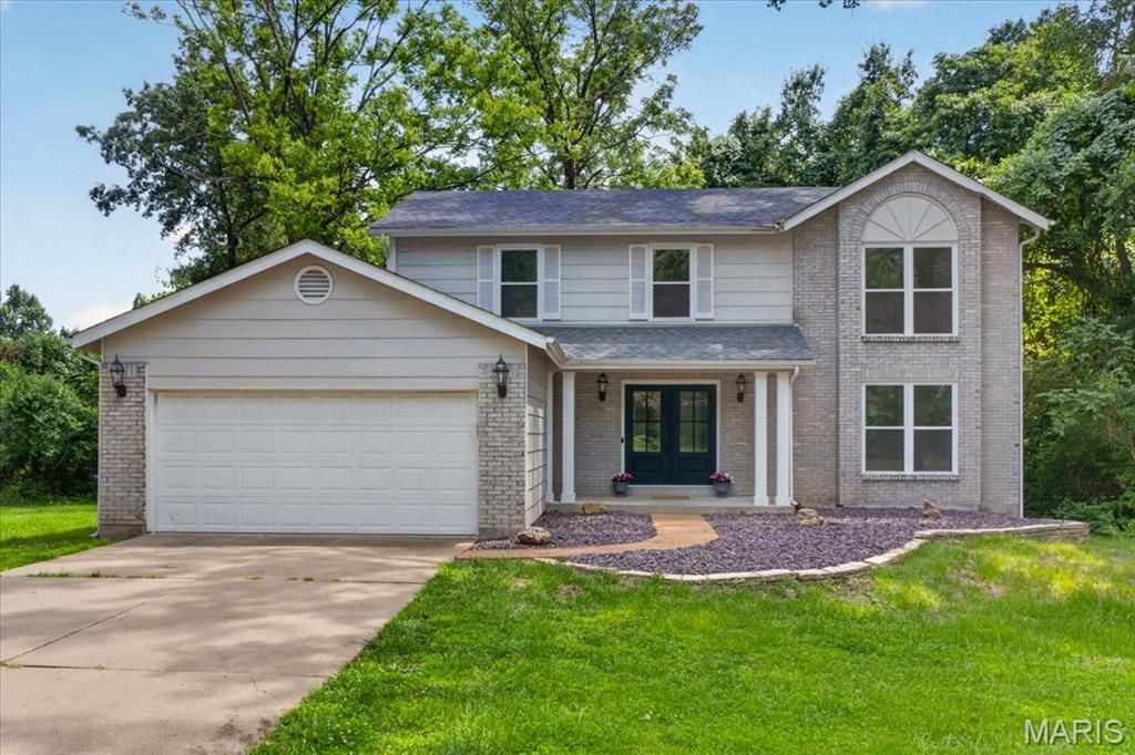 11330 Elzey Street, Creve Coeur, MO 63141