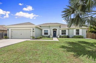 2141 SW Leafy Road, Port St. Lucie, FL 34953