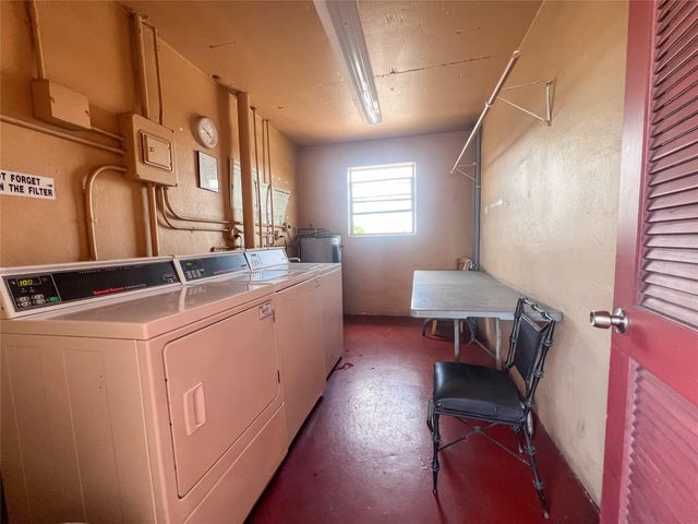 1333 E Hallandale Beach Boulevard 335, Hallandale Beach, FL 33009