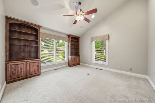 5634 S Delaware Avenue, Tulsa, OK 74105