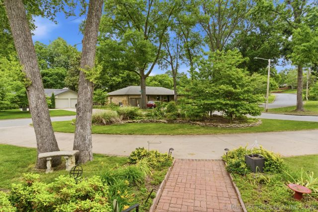 5634 S Delaware Avenue, Tulsa, OK 74105