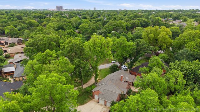 5634 S Delaware Avenue, Tulsa, OK 74105