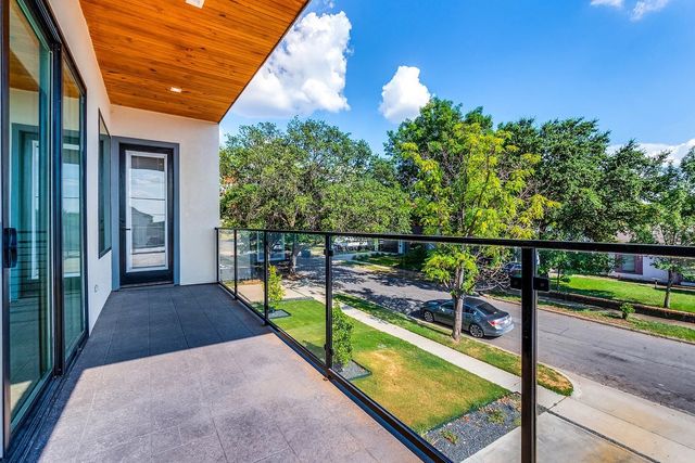 4707 Cowan Avenue, Dallas, TX 75209